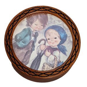 Vintage Hummel round wind up Music box Swiss Movement Kleine Nacht Mozart